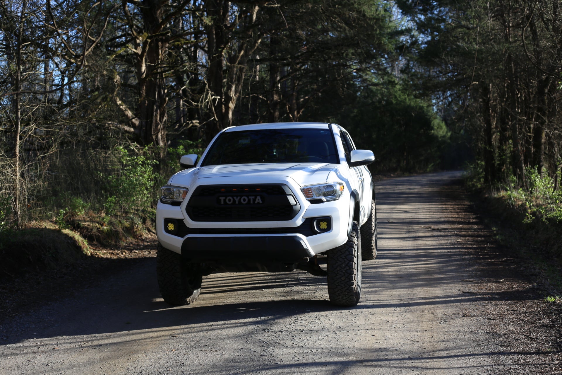 Black/Amber Fog Light Kit 2016–2023 Toyota Tacoma