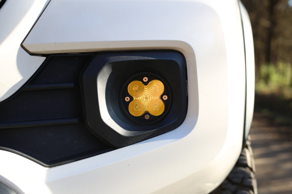 Black/Amber Fog Light Kit 2012–2015 Toyota Tacoma